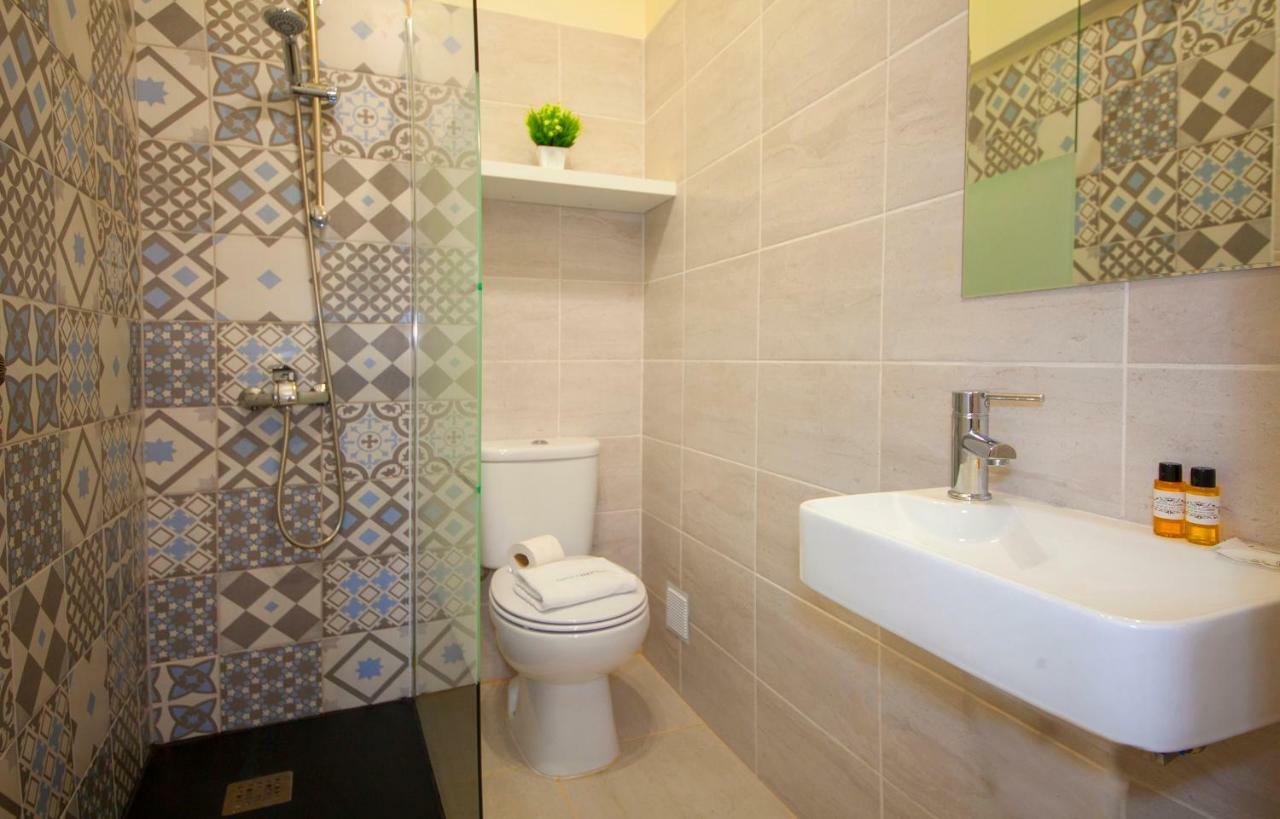100 négyzetméteres, 3 hálószobás Apartman 2 fürdőszobával Lagos Városközpont területén Kültér fotó