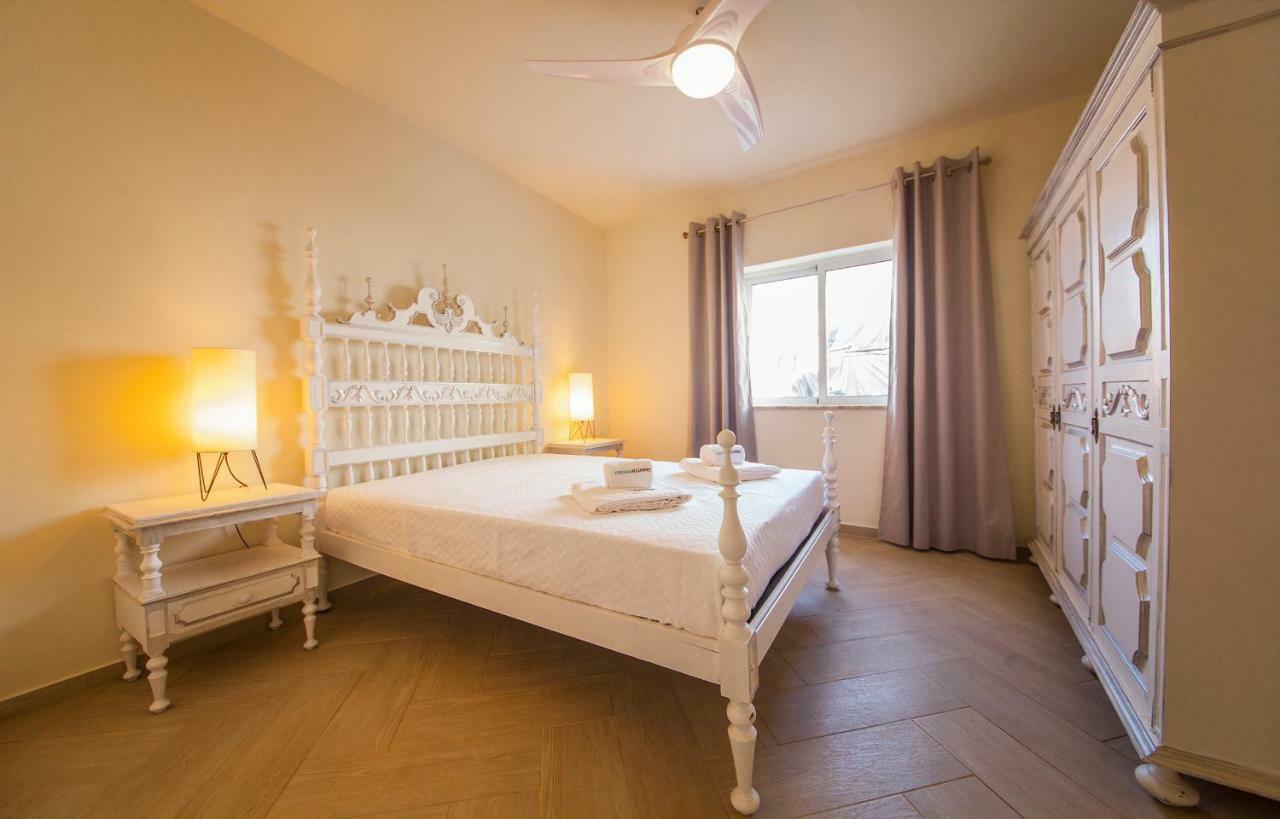 100 négyzetméteres, 3 hálószobás Apartman 2 fürdőszobával Lagos Városközpont területén Kültér fotó