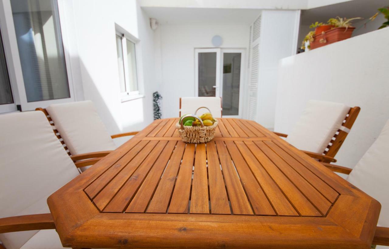 100 négyzetméteres, 3 hálószobás Apartman 2 fürdőszobával Lagos Városközpont területén Kültér fotó